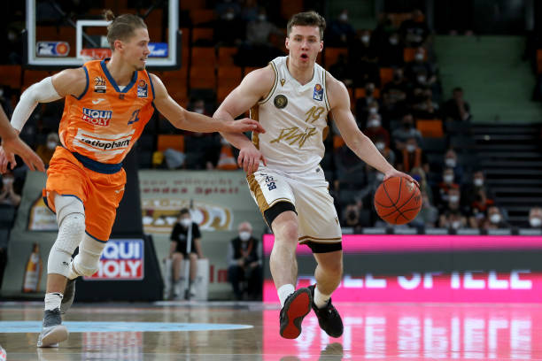 一步放大 一步放大