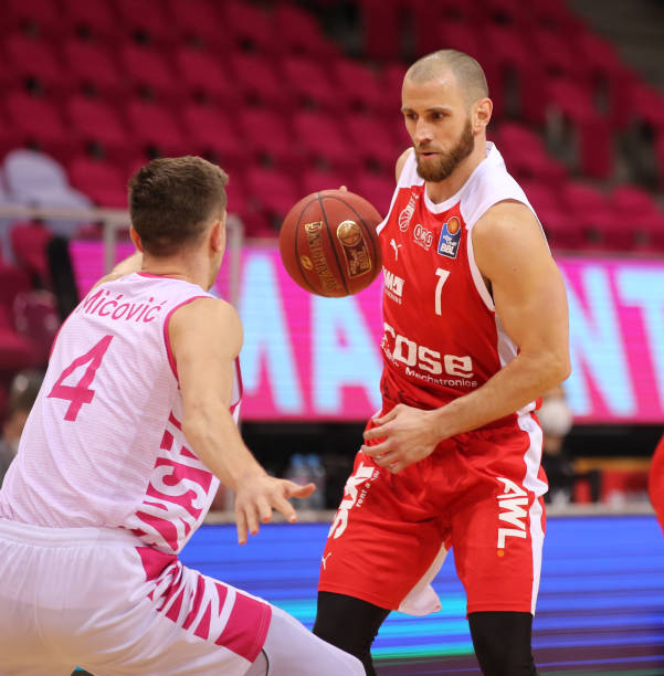 中心的梅斯 中心的梅斯