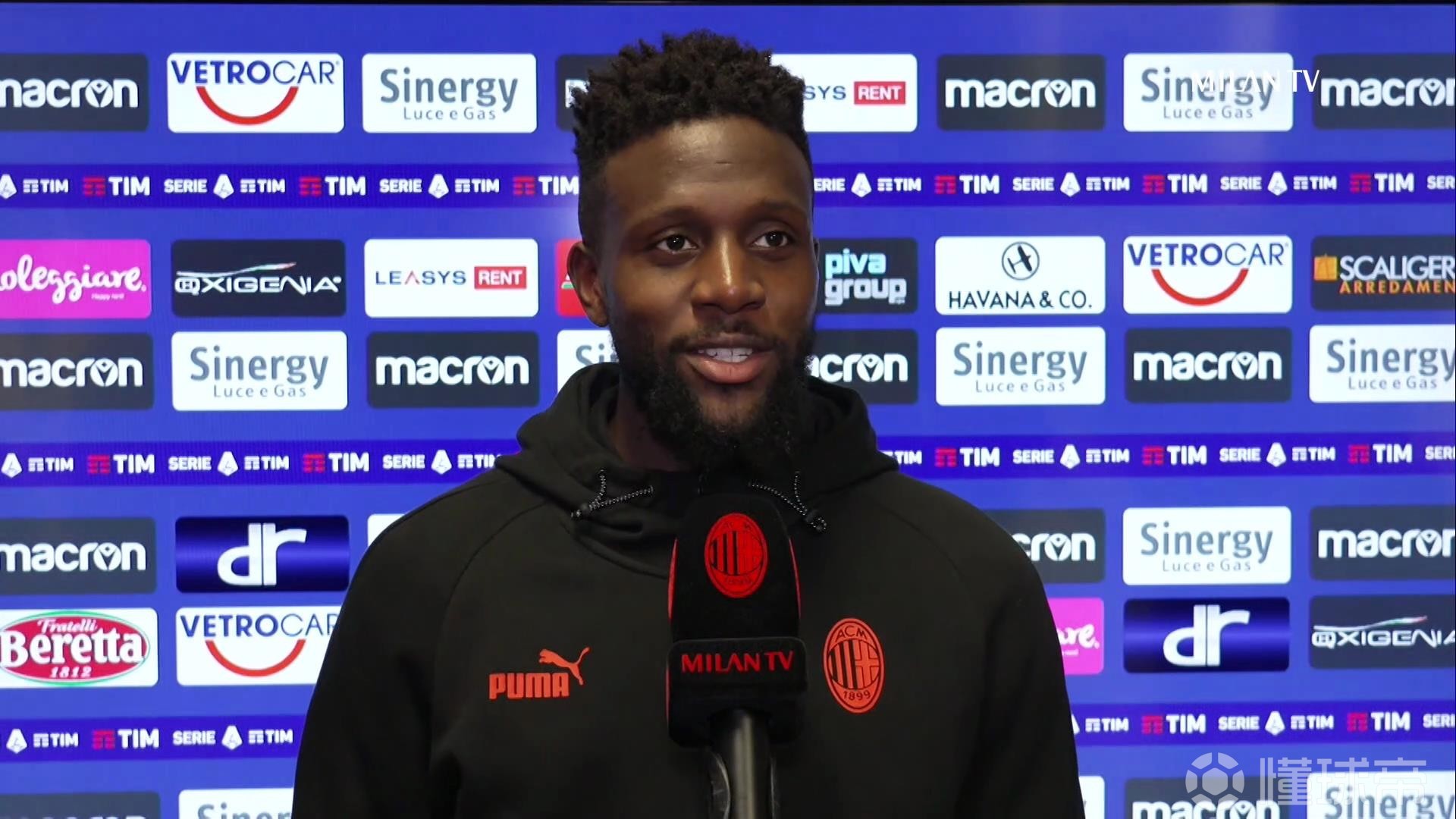 A更加重视 A更加重视