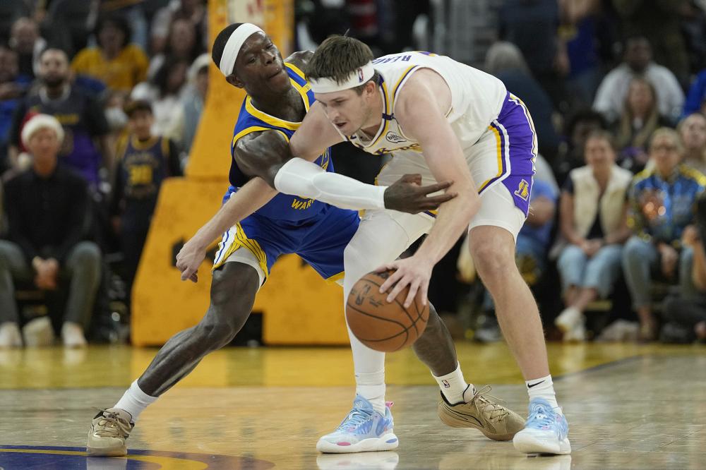 体育2022年03月17日《体育新闻》完整版